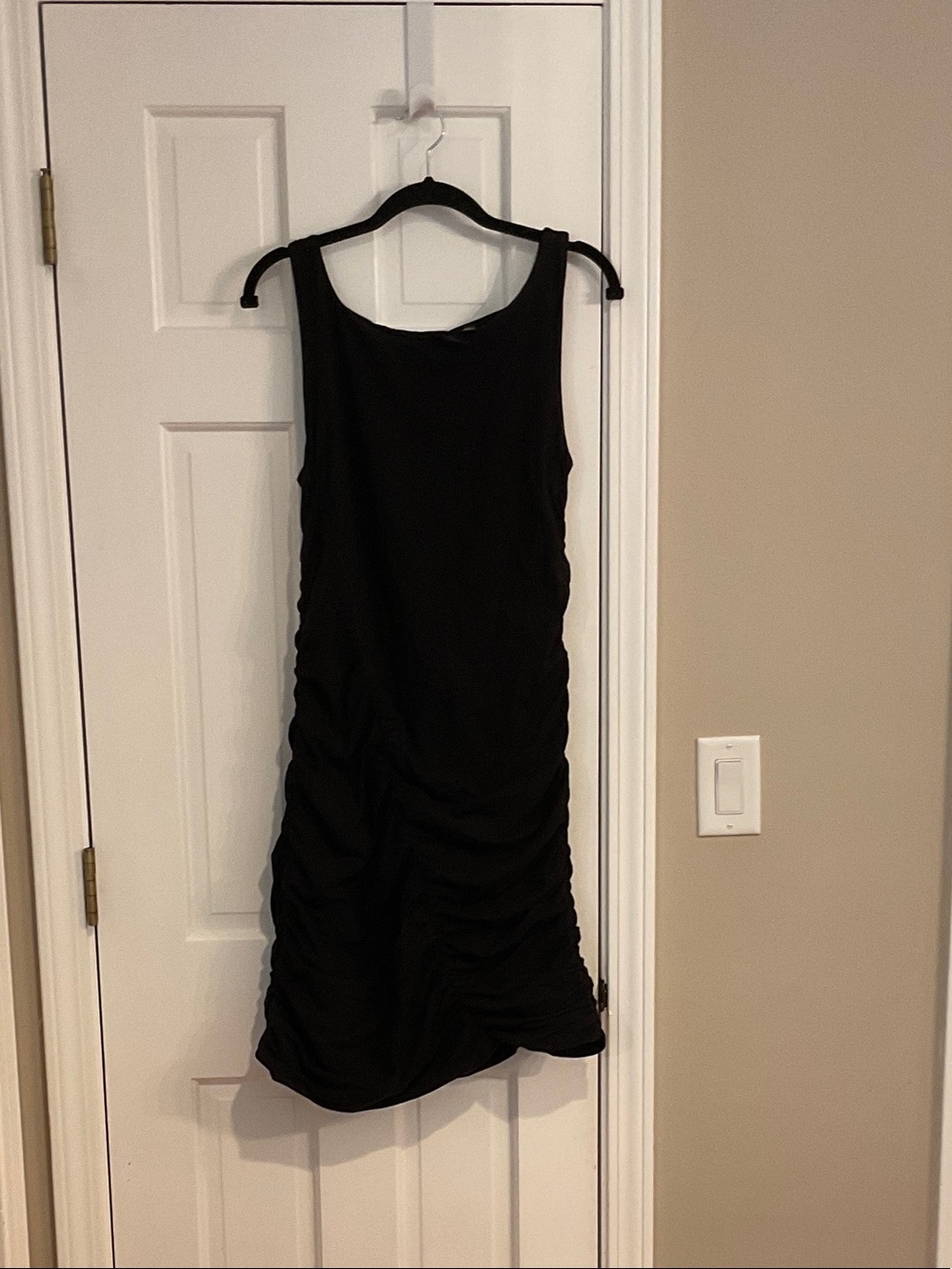 Sleeveless Black Ruched Midi Dress